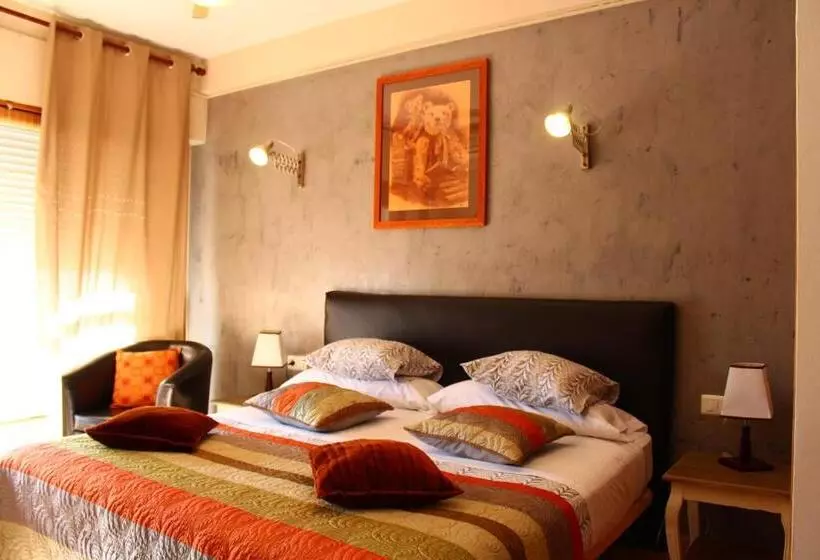 اتاق سوپریور با چشم‌انداز دریا, Hostal Don Peque Adult Recommended