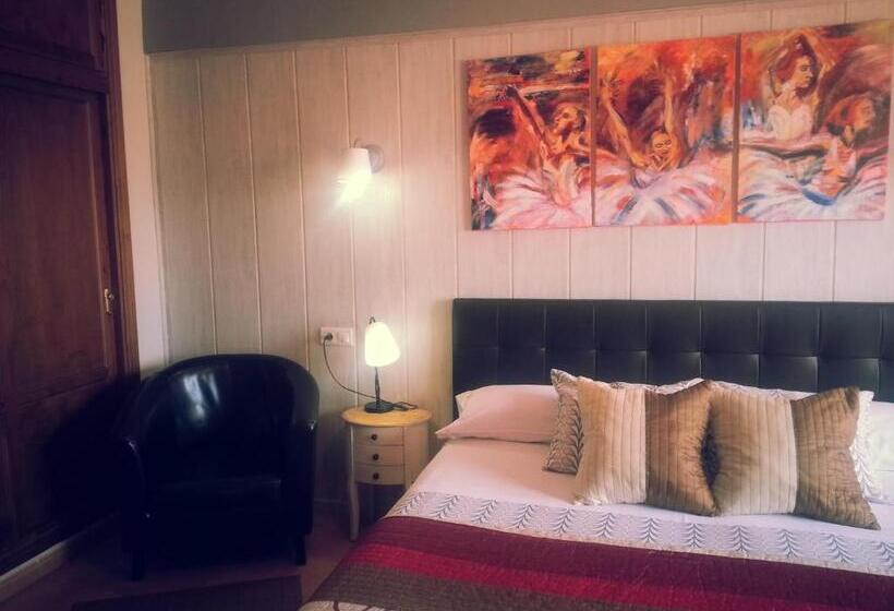 חדר סופריור נוף לים, Hostal Don Peque Adult Recommended