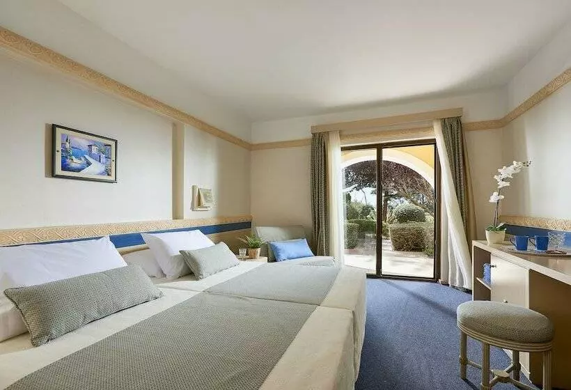 اتاق استاندارد با چشمانداز باغ, Aldemar Olympian Village