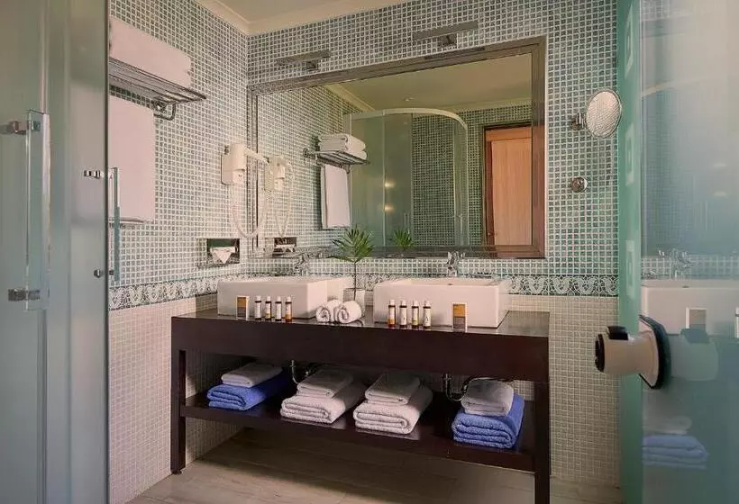 اتاق لوکس, Aldemar Olympian Village