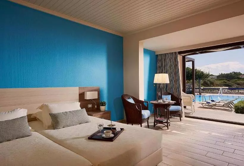سوییت با چشمانداز دریا, Aldemar Olympian Village