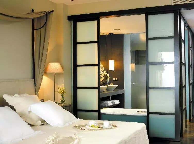 اتاق لوکس, Asia Gardens Hotel & Thai Spa, A Royal Hideaway
