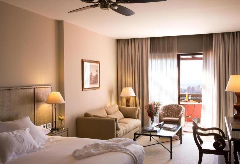 اتاق سوپریور با چشم‌انداز دریا, Asia Gardens Hotel & Thai Spa, A Royal Hideaway