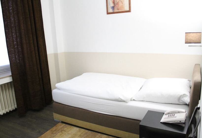 غرفة قياسية فردية, Rheinmetropole