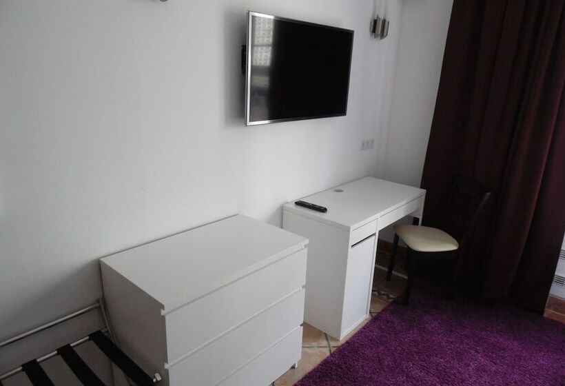 غرفة قياسية, Rheinmetropole