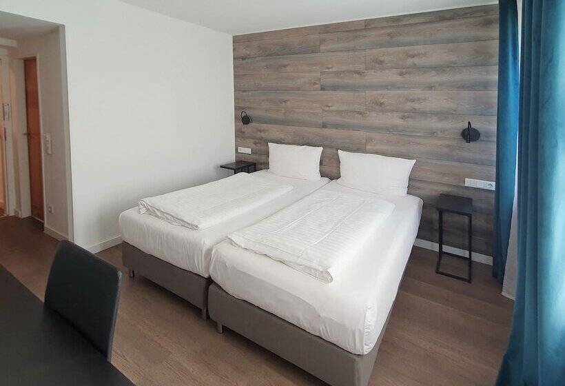 غرفة قياسية, Rheinmetropole