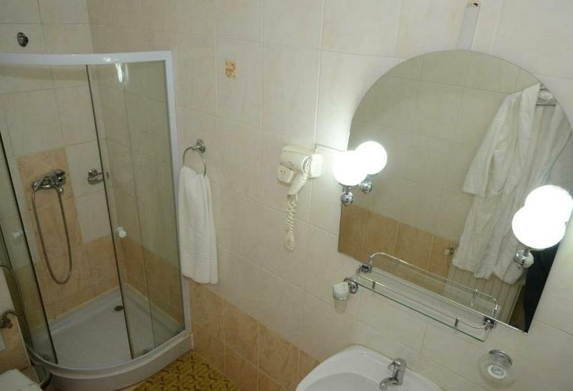 ジュニアスイート, Class