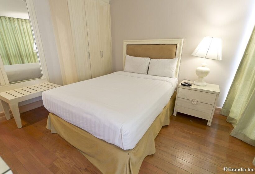 سوئیت مدیریتی 2 خوابه, Crown Regency Hotel And Towers