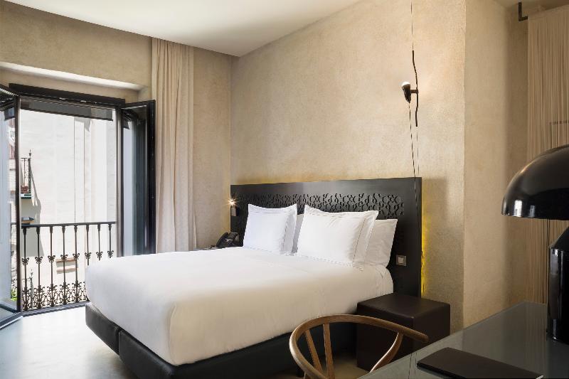 اتاق لوکس, Eme Catedral Mercer