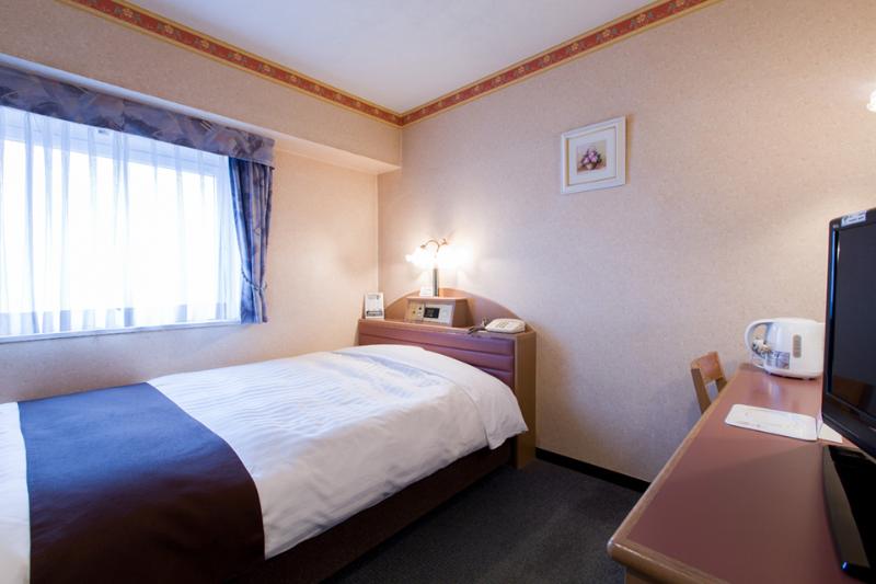 اتاق لوکس, Eme Catedral Mercer