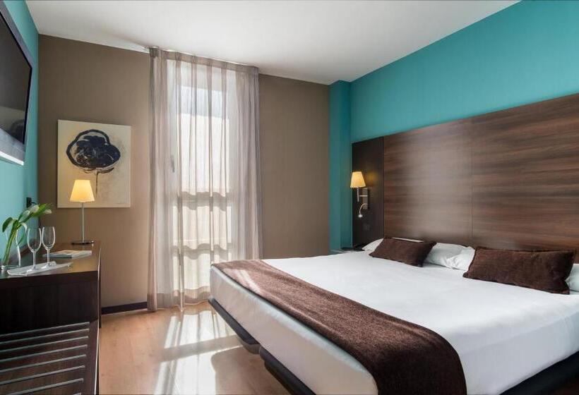 Номер Стандарт Трехместный, Eurostars Rey Fernando