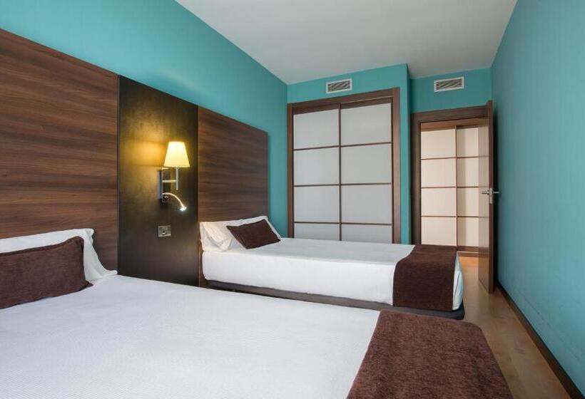 Номер Стандарт, Eurostars Rey Fernando