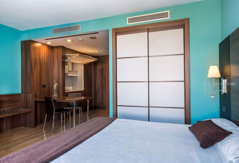 Номер Стандарт, Eurostars Rey Fernando