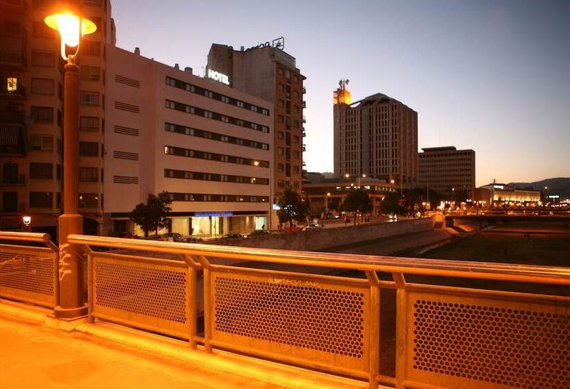 اتاق استاندارد, Guadalmedina