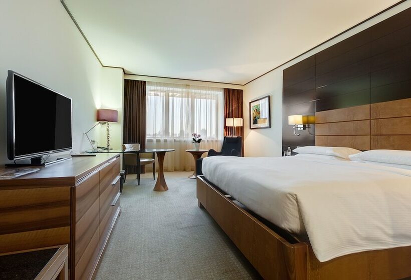 اتاق کلاب, Hyatt Regency Kyiv