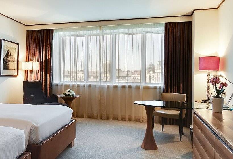 اتاق استاندارد, Hyatt Regency Kyiv