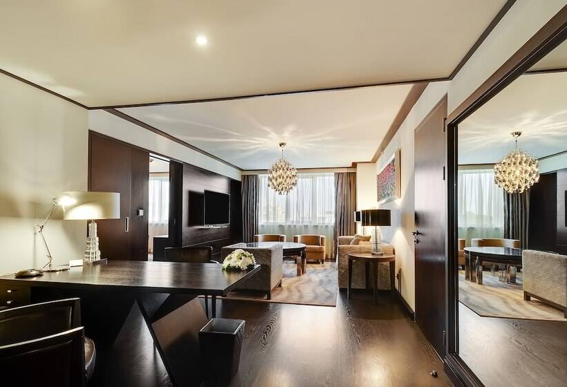 سوییت اجرایی, Hyatt Regency Kyiv