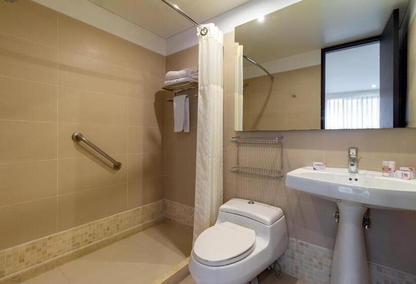 Номер Стандарт, Madisson Inn Luxury By Geh Suites