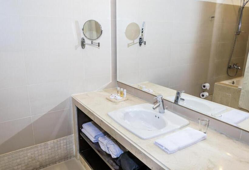 Апартаменты Superior 1 Спальня, Madisson Inn Luxury By Geh Suites