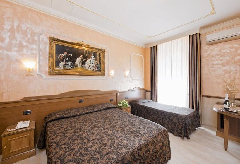اتاق استاندارد سه نفره, Marco Polo Rome