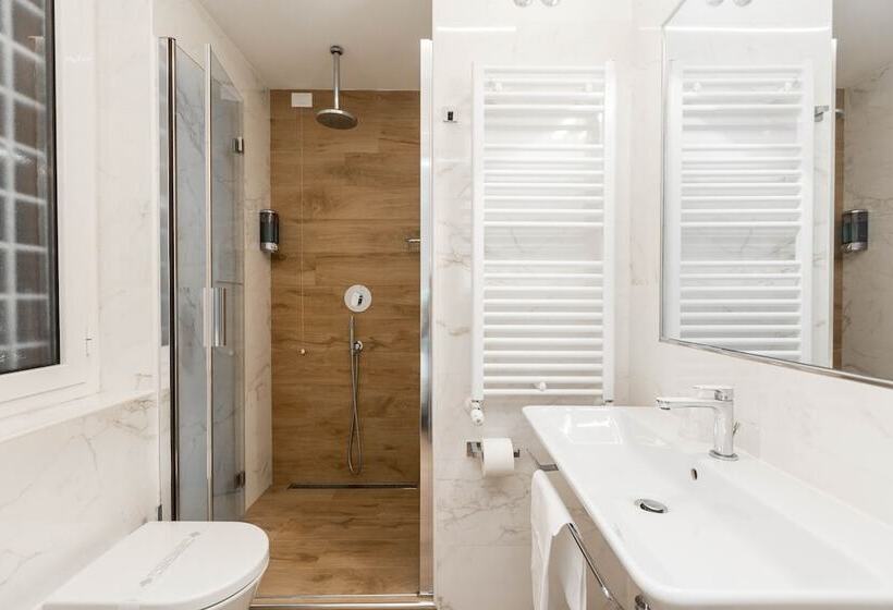 اتاق سوپریور, Marco Polo Rome