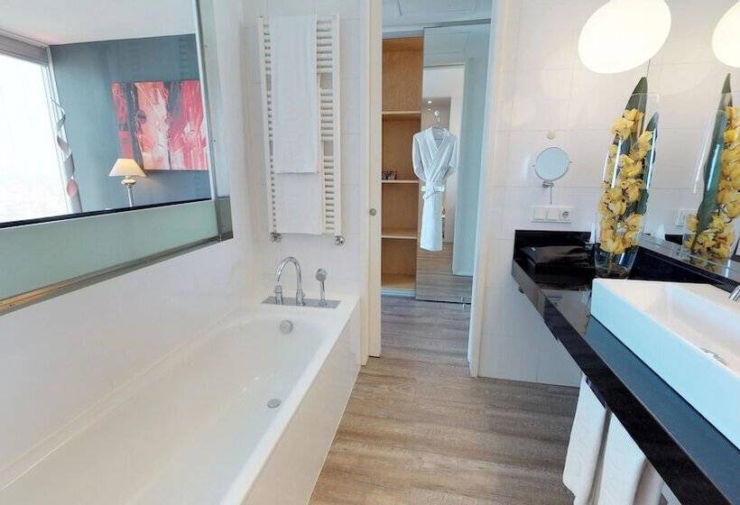 Семейный Номер Вид на Море, Melia Barcelona Sky 4 Sup