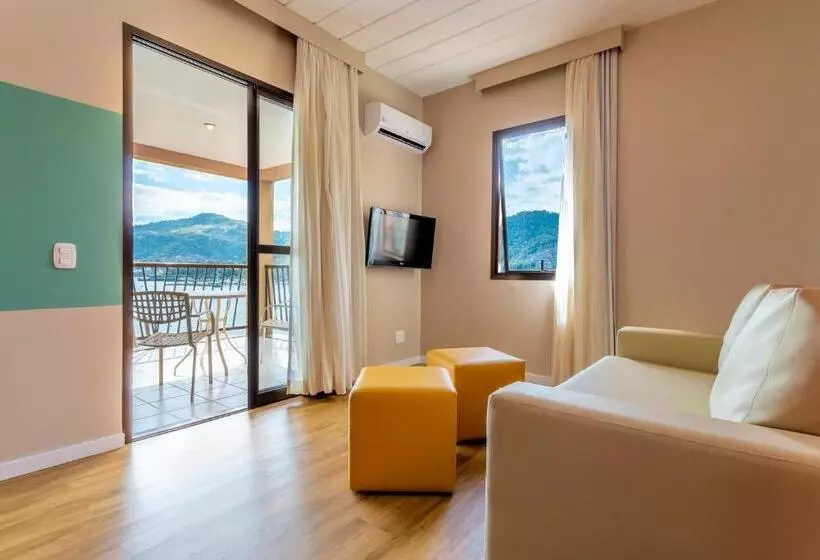 سوییت اجرایی, Nacional Inn Angra Dos Reis