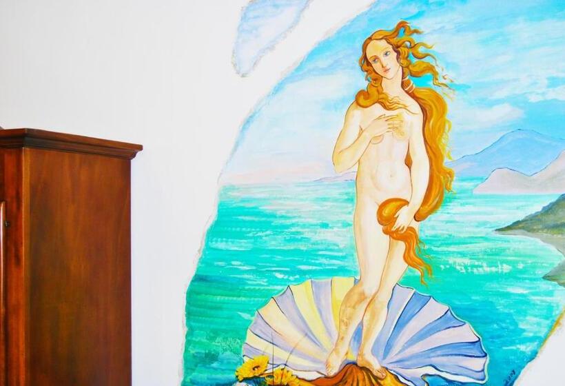 חדר סטנדרט לארבעה, Nido Degli Dei