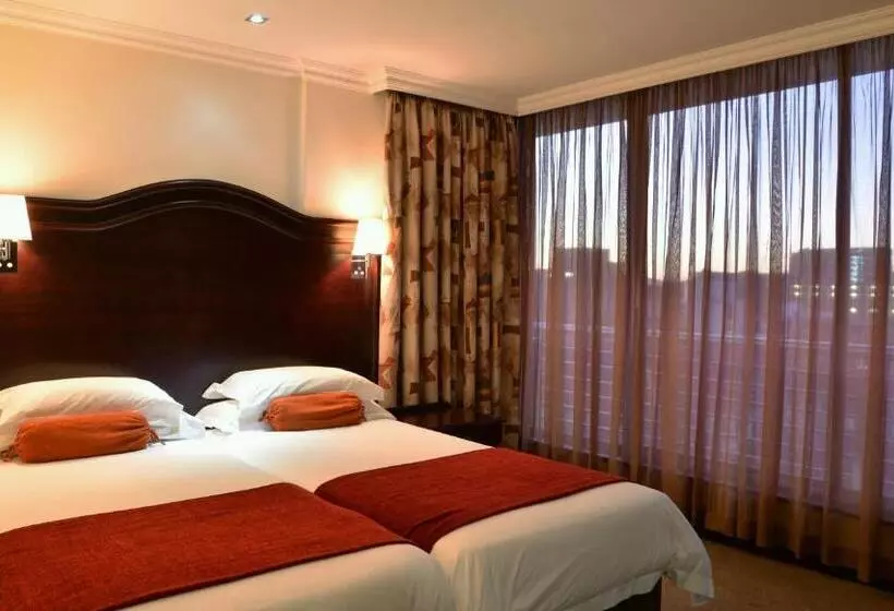 スイート（家族用）, Premier Hotel Pretoria