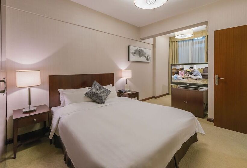 Апартаменты Ejecutiva 2 Спальни, Springdale Serviced Residence