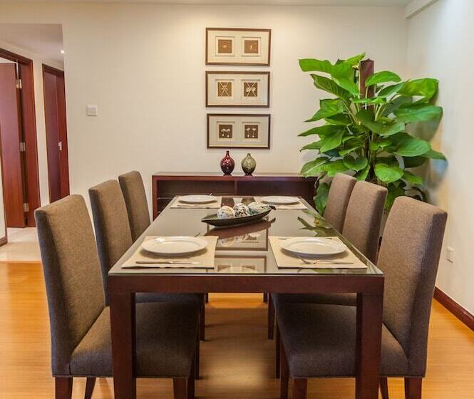 Апартаменты Deluxe 3 Спальни, Springdale Serviced Residence