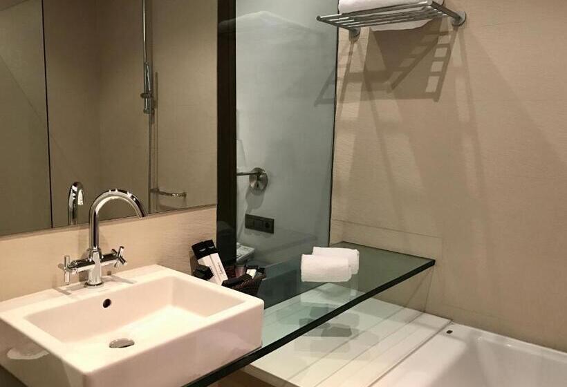 غرفة قياسية مطلّة علي الحديقة, Villa Paulita