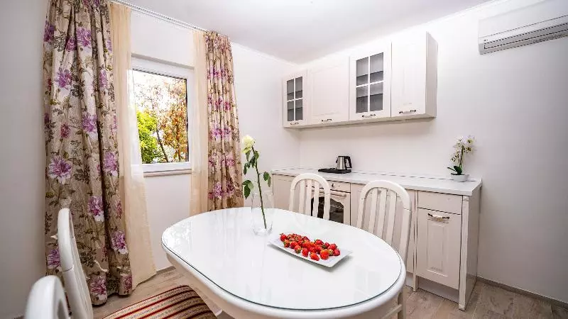 Huoneisto 1 Makuuhuone, Villa Rustica Dalmatia Apartments