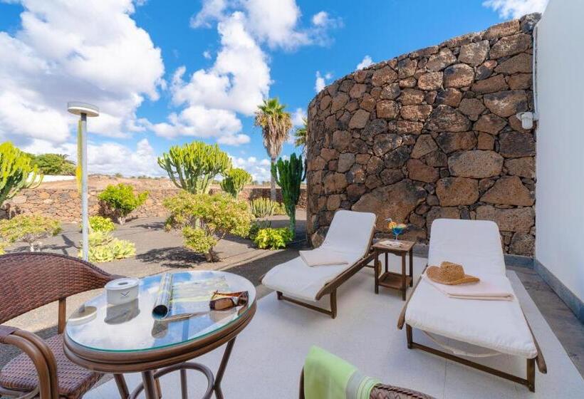 סוויטה, Villa VIK