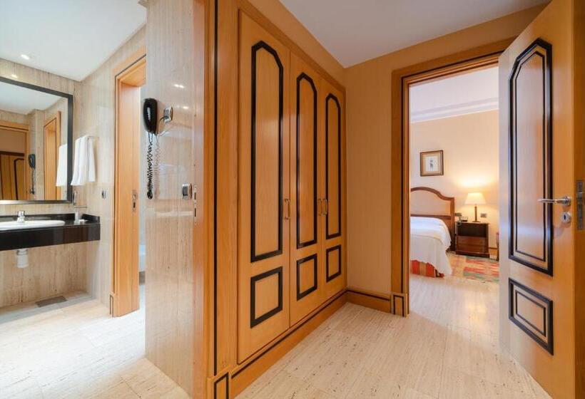 סוויטה, Villa VIK