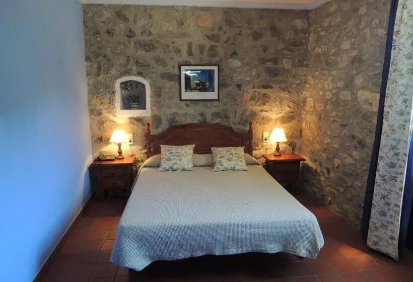 スタンダードルーム, Hostal De La Rovira
