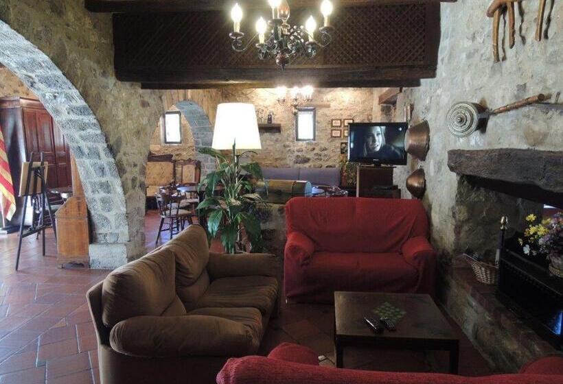 Четырехместный Номер Стандарт, Hostal De La Rovira