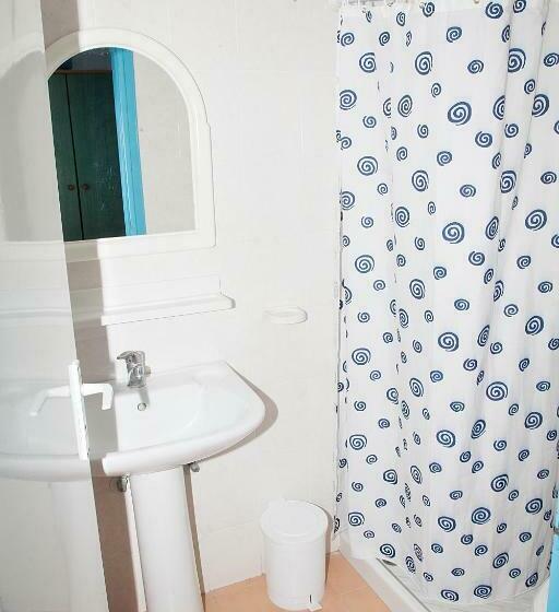 스탠다드 룸, Athinoula