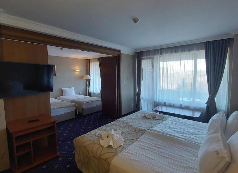 Студио Стандарт с Балконом, Hissar Spa