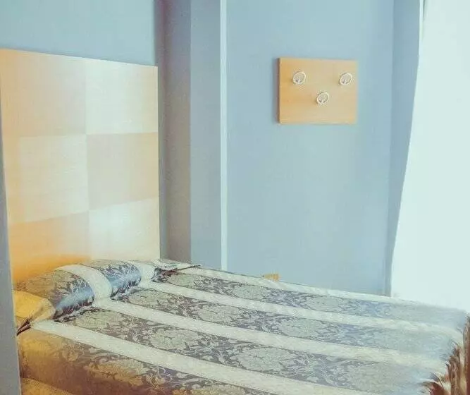 Standard Single Room, Laerte Palace