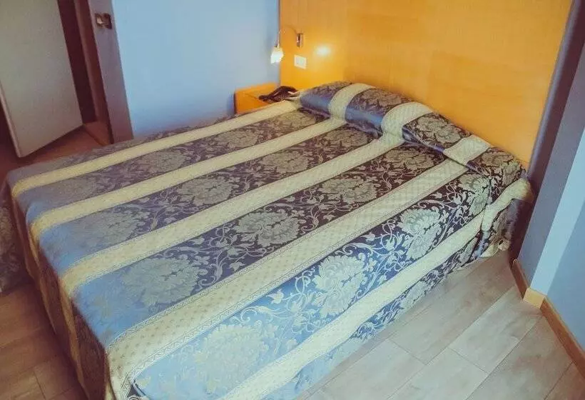 Standard Single Room, Laerte Palace