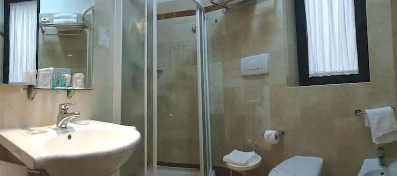 Standard Room, Laerte Palace