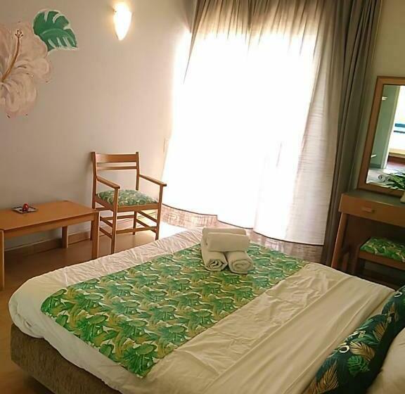 غرفة قياسية, Margarita