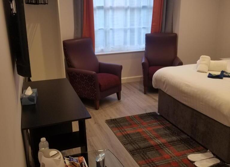 Номер Стандарт, Mayfield Suites