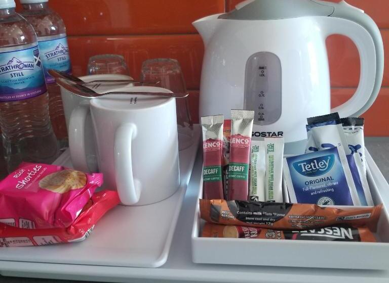 スーペリアールーム, Mayfield Suites