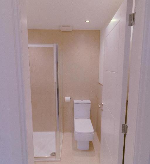 Номер Superior Кровать Кинг, Mayfield Suites