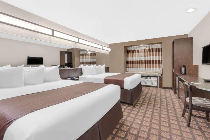 Номер Стандарт Вид на Бассейн, Pestana Porto Santo Premium All Inclusive Beach & SPA Resort
