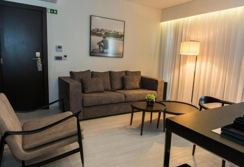 豪华套房, Pérola