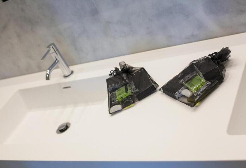 高级海景房, Pérola