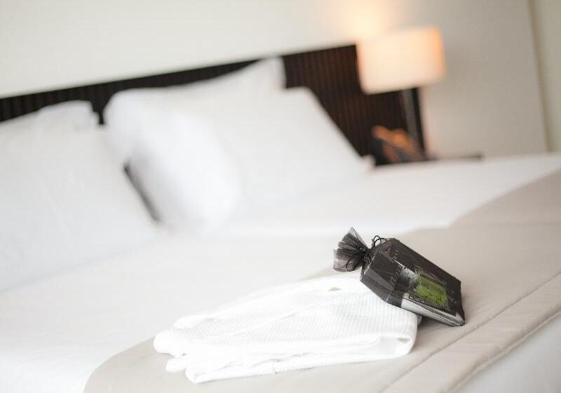 高级海景房, Pérola